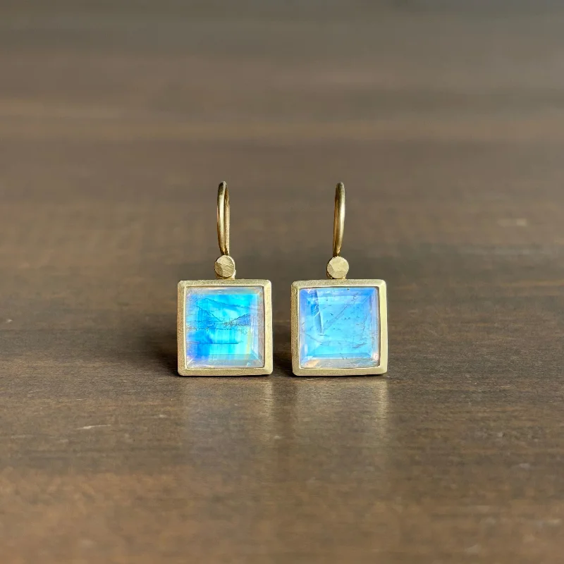 Women's ruby earrings-Square Moonstone Earrings