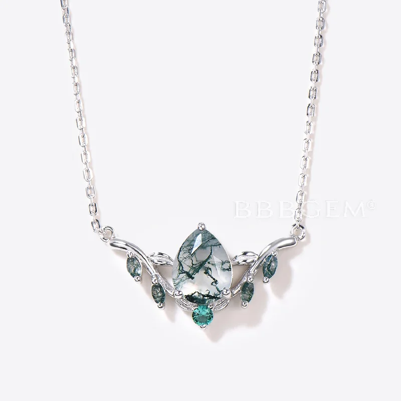 Women's diamond necklaces-Teardrop Natural Moss Agate Necklace Leaf Vine Emerald Charm Pendant