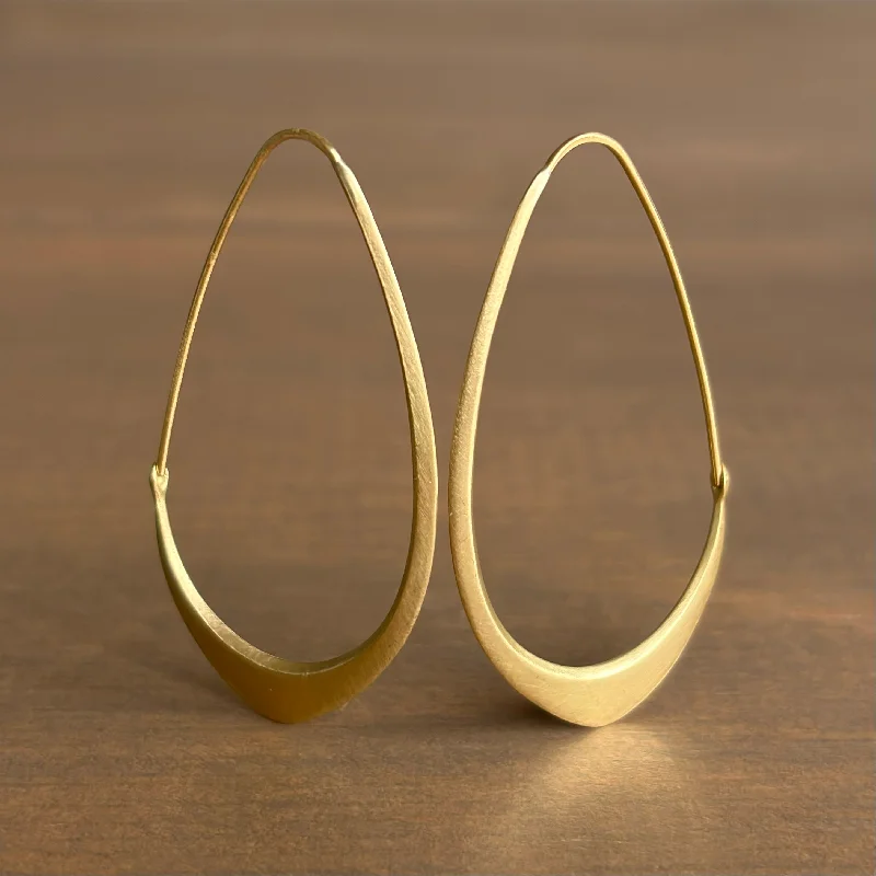 Women's luxury brand earrings-Medium Gold Facet Hoop Earrings