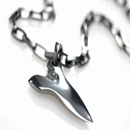 Women's vintage-inspired necklaces-Shark Silver Mens Necklace