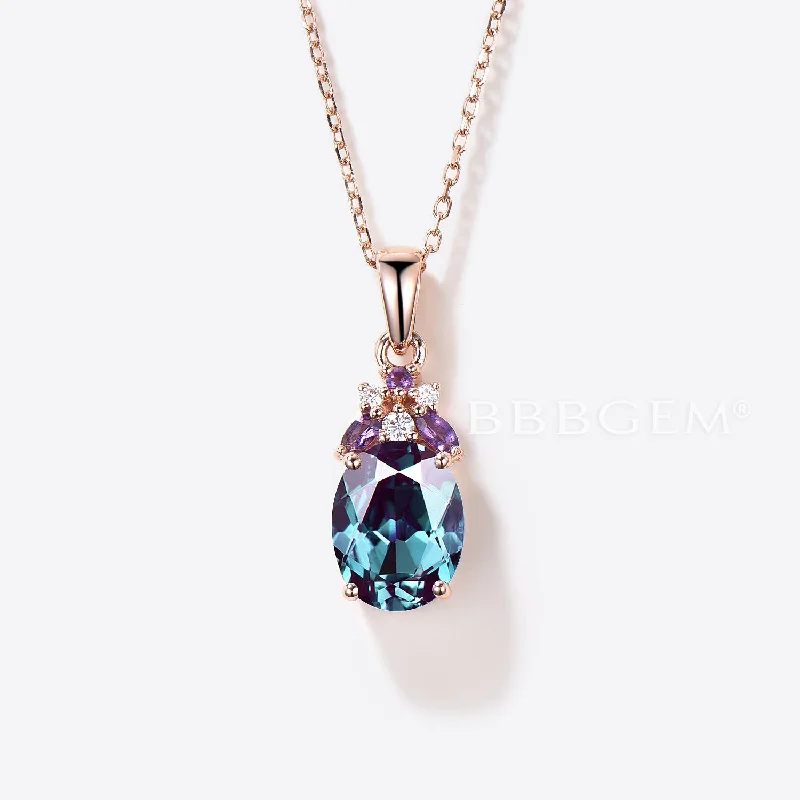 Women's jade necklaces-Oval Cut Color-change Alexandrite Pendant Amethyst Cluster Necklace