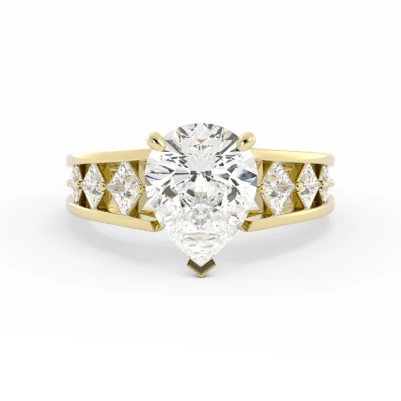 High-end women's rings-Pear Shape Ring with Princess Cut Diamonds