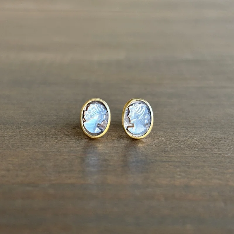 Women's Valentine's Day earrings-Oval Mother of Pearl Cameo Stud Earrings