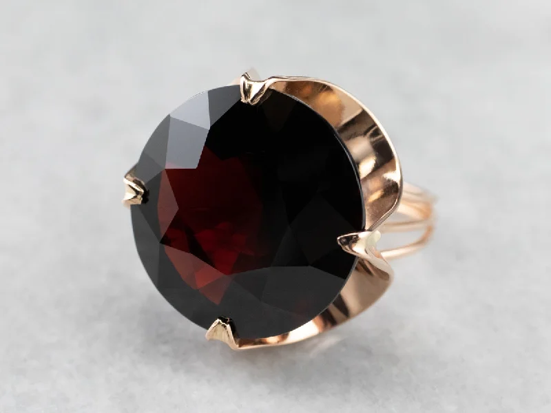 Women's wedding rings-Round Pyrope Garnet Rose Gold Cocktail Ring