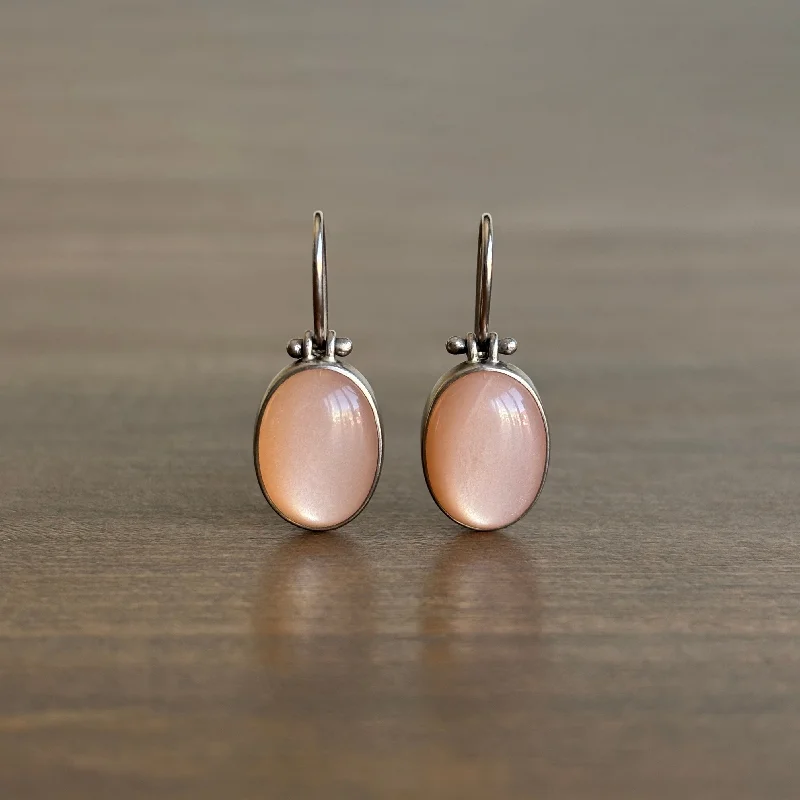 Women's fingerprint earrings-Oval Peach Moonstone Earrings