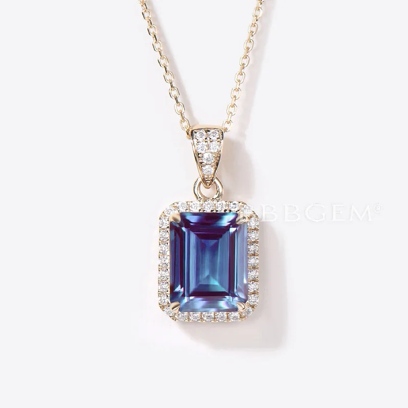 Women's locket necklaces-Emerald Cut Alexandrite Necklace Halo Diamond Pendant