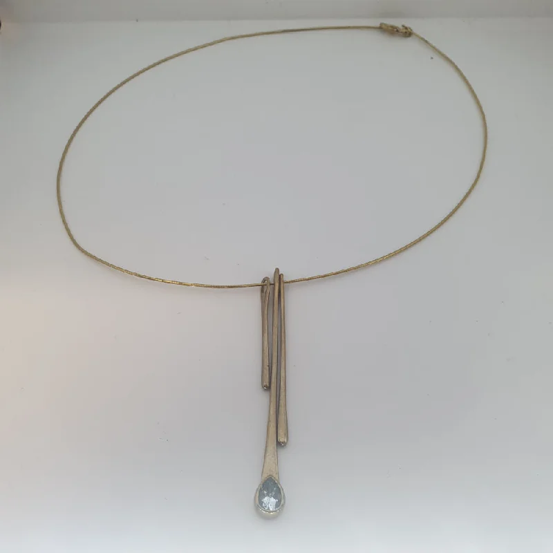 High-end women's necklaces-9ct Yellow Gold Long Necklace with Aquamarine.