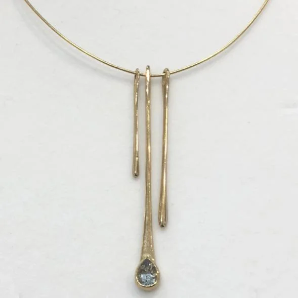 Women's charm necklaces-9ct Gold And Aquamarine Necklet - GCP237