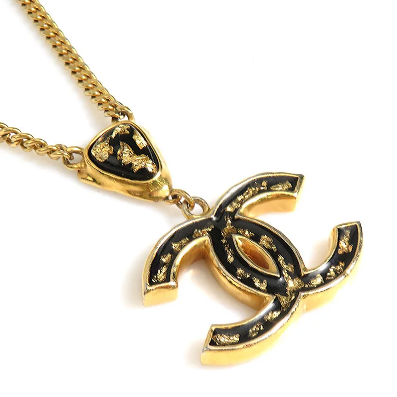 Women's charm necklaces-Chanel   Enamel Metal Necklace (Pre-Owned)