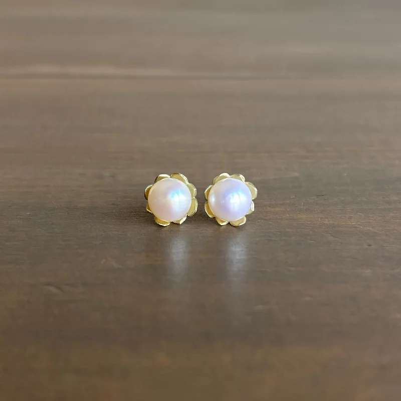 Women's diamond earrings-Snow Drop Pearl Stud Earrings