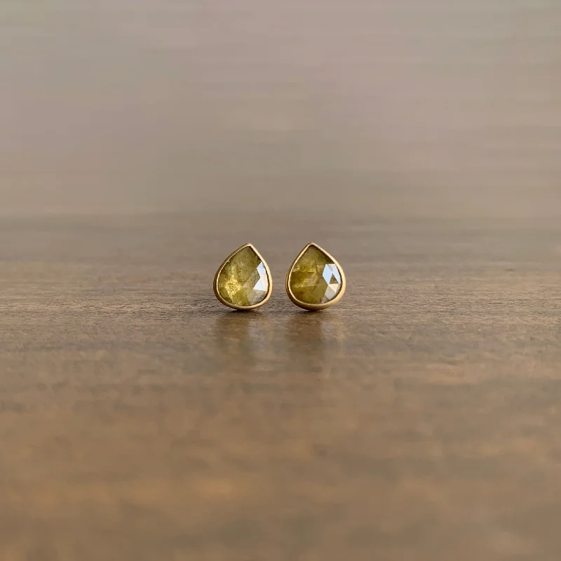 Women's DNA earrings-Saffron Diamond Teardrop Stud Earrings