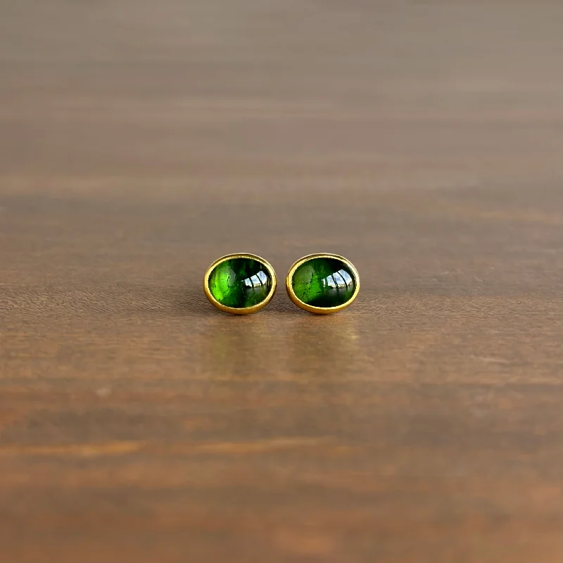 Women's evil eye earrings-Oval Green Tourmaline Cabochon Stud Earrings