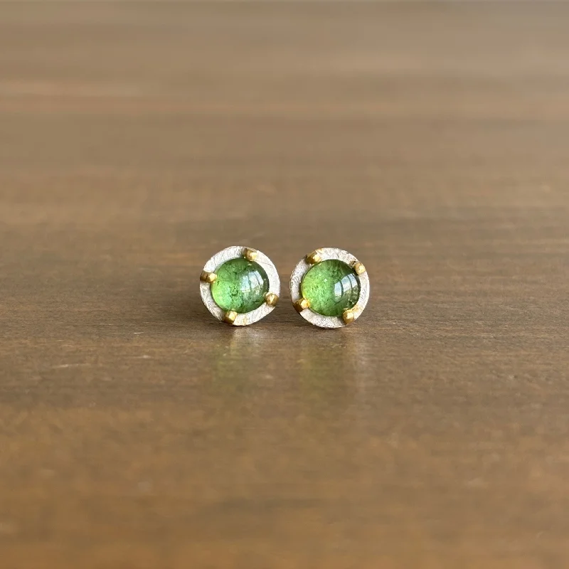 Women's handmade artisan earrings-Carved Prong Set Green Tourmaline Stud Earrings