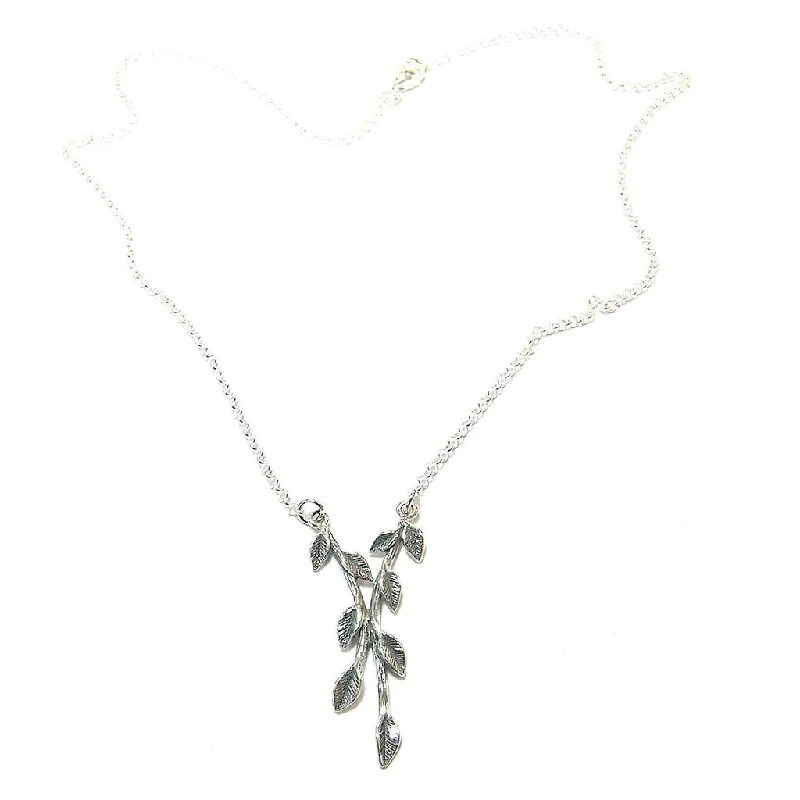 Women's beaded necklaces-Silver Leaf Necklace N9221