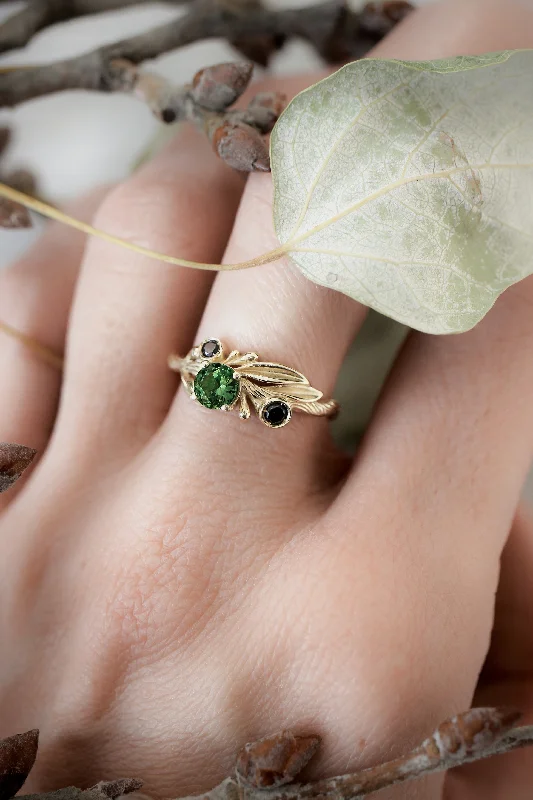 Women's spiritual rings-Olive branch ring with green tourmaline and black diamonds / Olivia