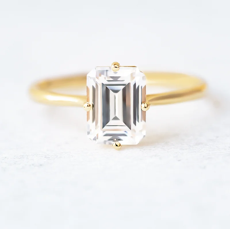 Women's adjustable rings-2.30 CT Emerald Cut Moissanite Engagement Ring