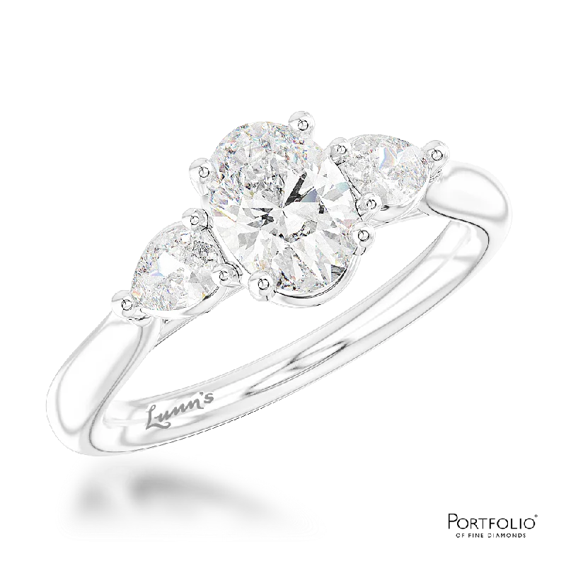 Women's everyday rings-Three Stone 0.70ct G VS1 Diamond Platinum Ring